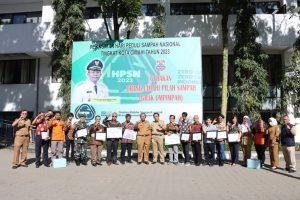 Pj. Wali Kota Cimahi Ajak Masyarakat Pilah Sampah Melalui Program GRAK OMPIMPAH