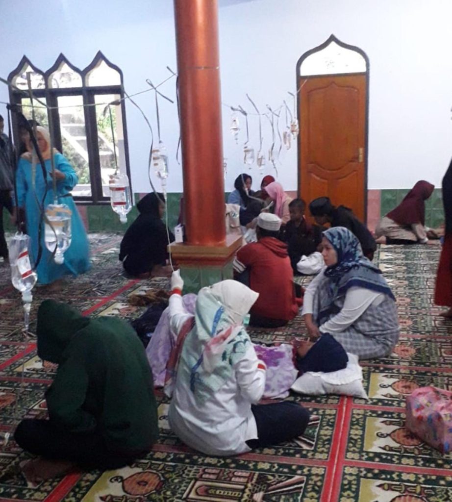 Usai Menggelar Kegiatan Keagamaan, Puluhan Warga Desa Cilangsari Bandung Barat Keracunan
