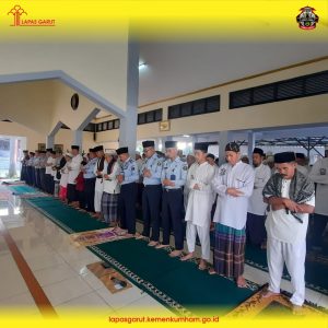 Lapas Garut Gelar Shalat Idul Fitri 1444 H dan Penyerahan SK Remisi Tahun 2023