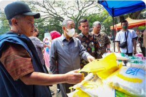 Pemkot Bandung dan Badan Pangan Nasional Gelar Gerakan Pangan Murah