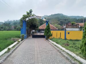 Kerap Banjir Saat Hujan, SMPN 3 Batujajar Minta Atensi Pemda KBB 