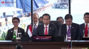 Presiden Joko Widodo Buka KTT ASEAN ke-42