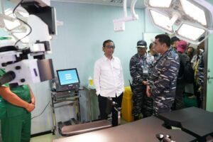 Menkopolhukam RI Tinjau Kesiapan KRI WSH-991 Dukung KTT ASEAN Di Labuan Bajo, NTT