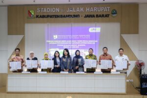 Serah Terima Pengelolaan Sementara Stadion GBLA dan Sidolig Kepada Pemkot Bandung