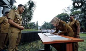 Penandatanganan Pakta Integritas Netralitas ASN Disdik Jabar pada Pemilu Tahun 2024