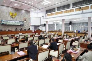 Bupati Dan Wakil Bupati Garut Hadiri Rapat Paripurna Terkait Kata Akhir Dan Keputusan DPRD  