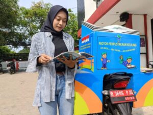 Tarik Minat Baca dan IPM, Bupati Nina Agustina Launching KTA Perpusda Indramayu