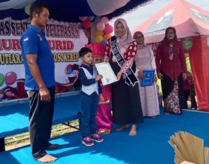 Pelepasan Murid TK Mutiara Bunda Diisi dengan Kreasi Seni dan Budaya