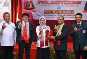 Bupati Indramayu Hadiri Pelantikan Pengurus IDI Cabang Indramayu Periode 2022-2025