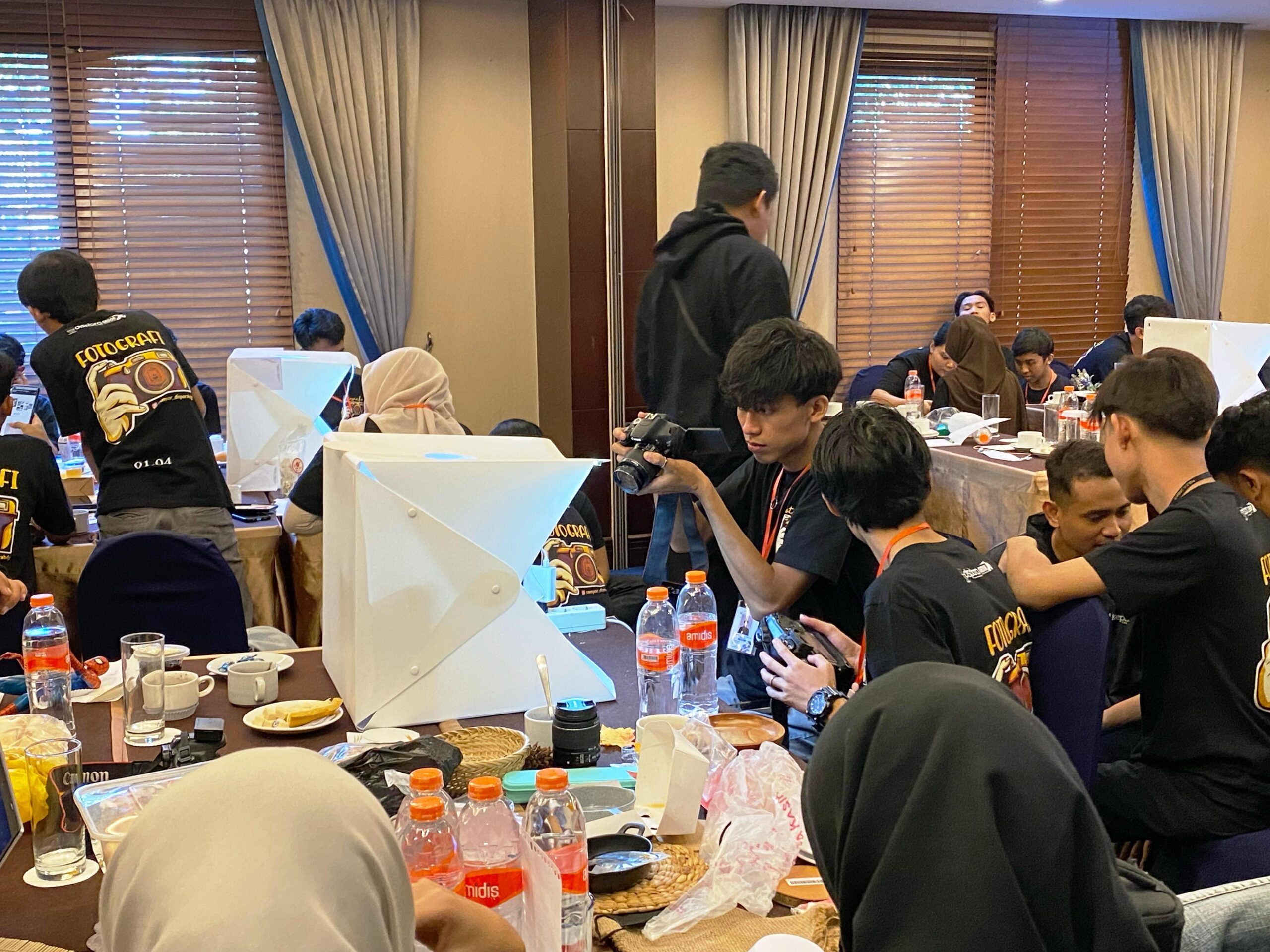 Pelatihan Dasar Fotografi Bersama Cempor Dispora
