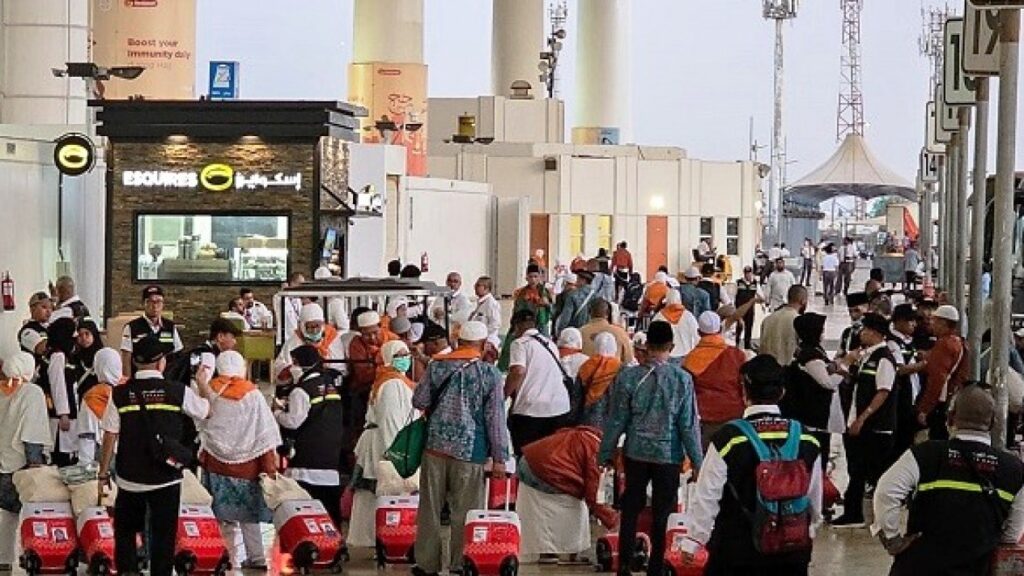 Hari Ini, 6.961 Jemaah Haji Kembali ke Tanah Air