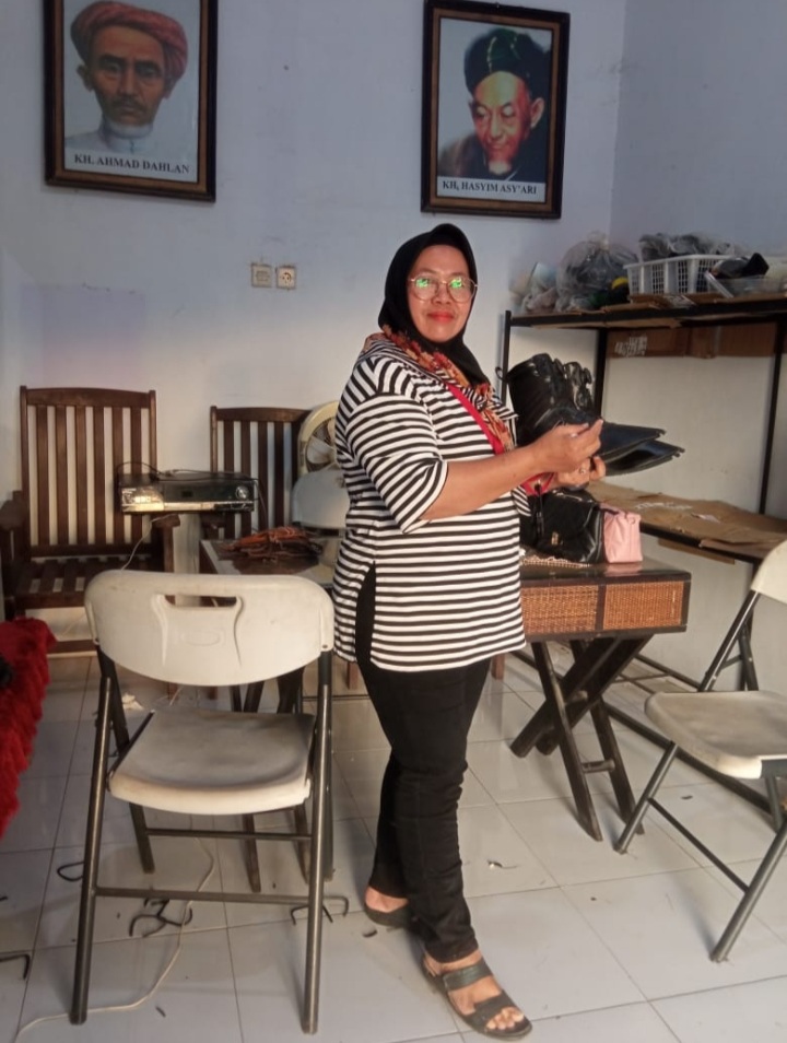 Ibu Sujiati Ajak Puluhan Korban PHK Temukan Peluang Usaha dengan Gabung PNM Mekaar