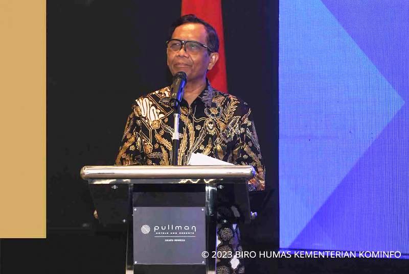 Menteri Mahfud MD