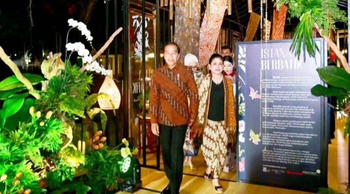Istana Berbatik