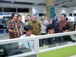 Pj Wali Kota Cimahi Kunjungi para Pelaku Industri Kreatif di Cimahi Technopark