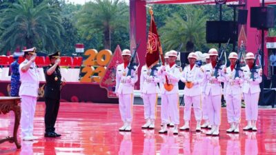 Upacara Serah Terima Jabatan Panglima TNI dari Laksamana TNI Yudo Margono Kepada Jenderal TNI Agus Subiyanto