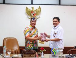 Pemkot Cimahi Terima Penghargaan Penilaian Kinerja Debitur Terbaik KPPN 2022