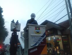 Tunaikan Janji Politik, Hengki Kurniawan Pastikan 6.000 PJU Terpasang hingga Desember 2023