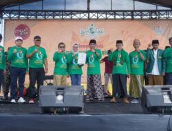 Puncak Peringatan Hari Santri Nasional di Indramayu Berlangsung Meriah