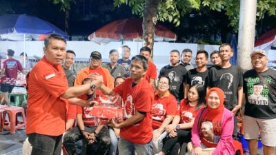Ganjarian Spartan Sosialisasi Ganjar-Mahfud kepada Pedagang Gultik Blok M