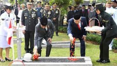 Presiden Jokowi Pimpin Upacara Ziarah Nasional di TMP Kalibata
