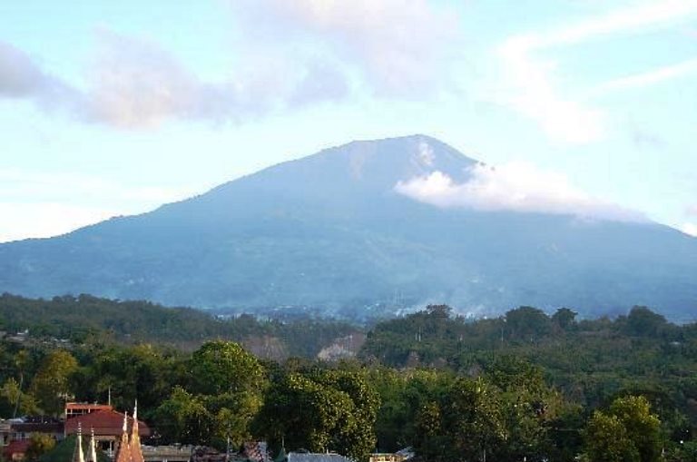 Gunung Marapi