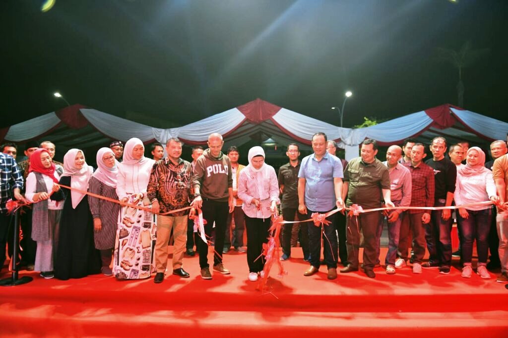 Alun-alun Puspa