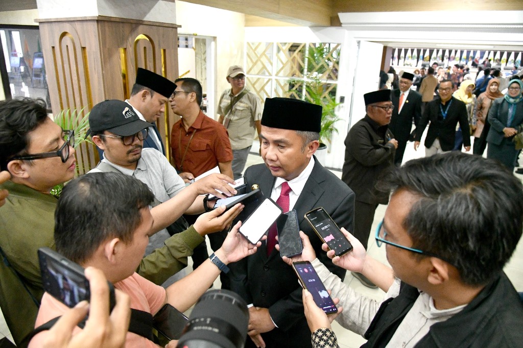 Bey Machmudin Usul Reaktivasi Jalur KA Bandung-Ciwidey dan Banjar-Pangandaran