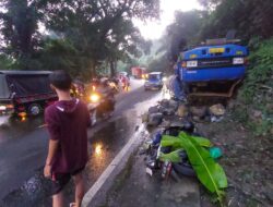 Truk Pengangkut Minyak Sawit Terguling dan Tewaskan Tiga Orang di Jalan Raya Cipatat KBB