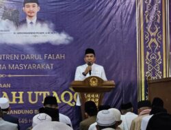 Silaturahmi ke Ponpes Darul Falah Cihampelas, Arsan Latif Kagumi Sosok Ulama ini