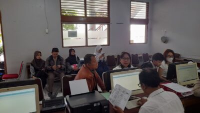 Web PPDB Sulit Diakses, SMAN 2 Cimahi Siapkan Petugas untuk Membantu Pendaftaran  