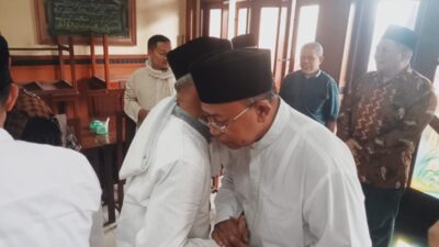 Selain Minta Doa Restu, Dikdik-Bagja Akui Landasan Maju di Pilwalkot Cimahi kepada Para Ulama