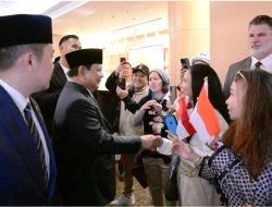 Antusiasnya Masyarakat Indonesia Sambut Presiden Prabowo di Washington DC