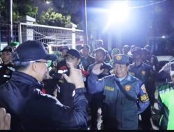 Pj. Wali Kota Cimahi Dicky Saromi Memantau Malam Pergantian Tahun Baru 2025