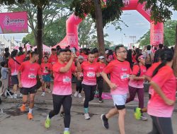 Smartfren Fun Run 2025 Hadir di Cimahi, Ratusan Peserta Jajal Track Sejauh 5 Kilometer