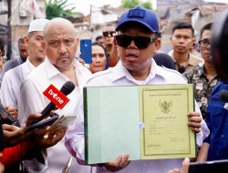 Selesaikan Persoalan Warga, Menteri Nusron Sambangi Lokasi Penggusuran Rumah di Desa Setia Mekar Bekasi