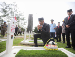 Peringati Bandung Lautan Api, Forkopimda Tabur Bunga di Taman Makam Pahlawan Cikutra