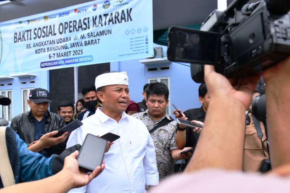 Menteri Sosial
