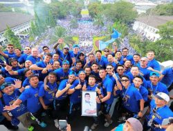 KDM Umumkan Bonus Rp2 Miliar untuk Persib