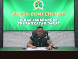 TNI AD Bantu Proses Pemakaman Korban Ledakan Amunisi di Garut