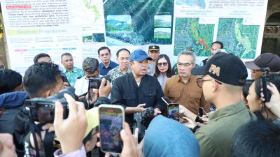 Serahkan 811 Sertipikat Hasil Program Konsolidasi Tanah di Bantul, Menteri Nusron Titipkan Pesan Khusus untuk Warga Parangtritis