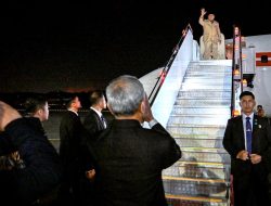 Bertolak dari Singapura, Presiden Prabowo Lanjutkan Lawatan ke Rusia