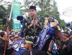 Wabup Sumedang Pimpin Pawai Ta’aruf MTQH XXXIX Provinsi Jawa Barat