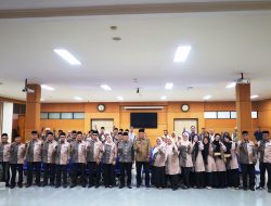 Wali Kota Cimahi Ngatiyana Melepas 45 Kafilah MTQH ke-XXXIX Tingkat Jabar