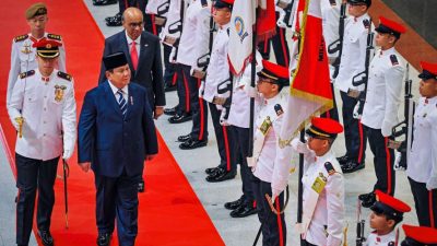 Presiden Prabowo Disambut Upacara Kenegaraan di Parliament House Singapura